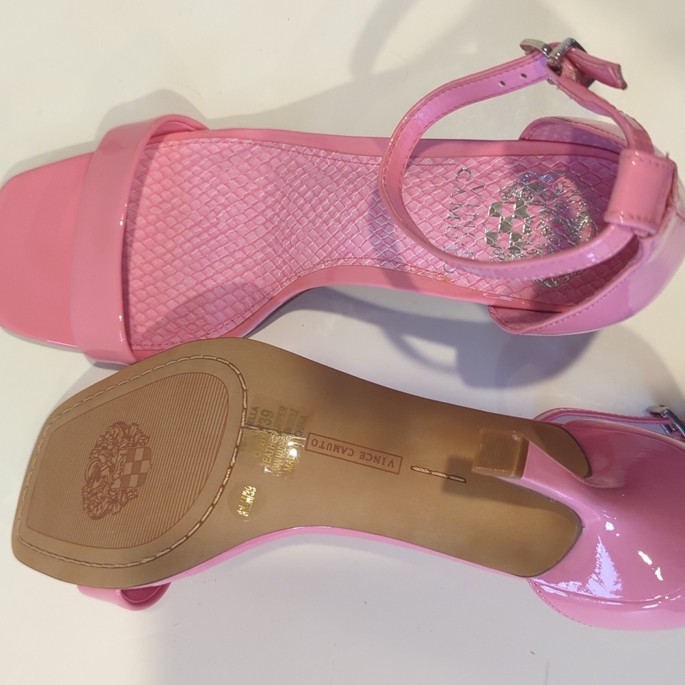NWT Vince Camuto Square Toe Sandals - Picture 4 of 4